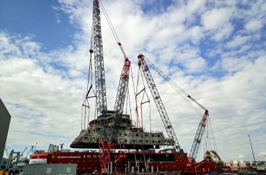 dwls heavy crane lift - Sir David Attenborough